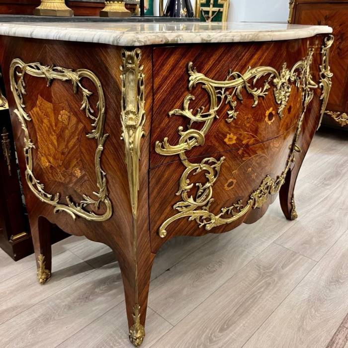 20th Century Louis XV Style Ceremonial Commode in Marquetry and Marble Top