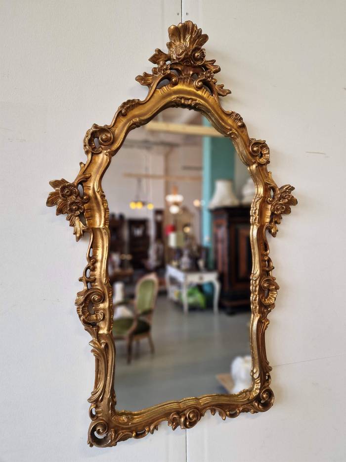 Console with mirror