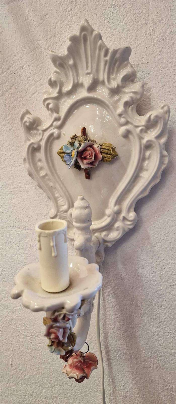 Wall lamp