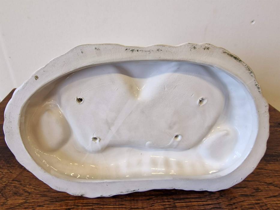 Porcelain penguins