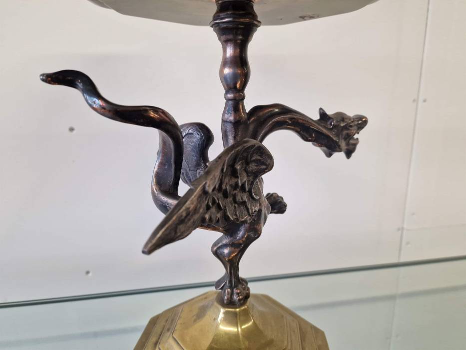 Plat de service en bronze ancien 