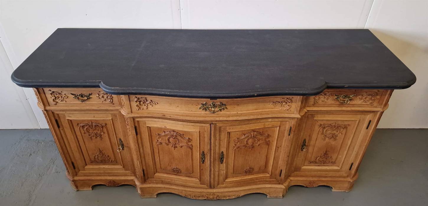 Very beautiful oak sideboard
