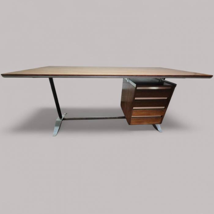 Modern Executive Desk by Alberto Rosselli and Gio Ponti for Arflex, 20th Century