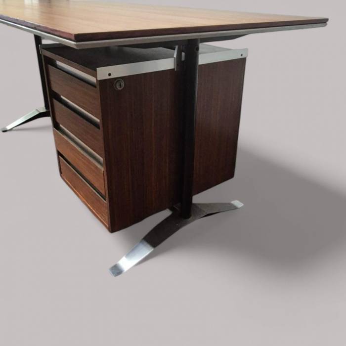Modern Executive Desk by Alberto Rosselli and Gio Ponti for Arflex, 20th Century