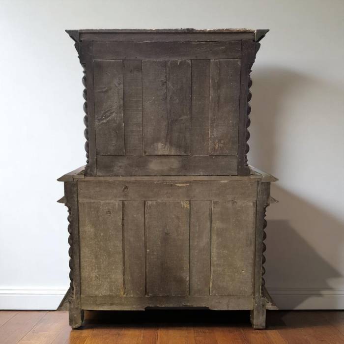 French Renaissance Revival Carved Oak Buffet à Deux Corps, 19 Century