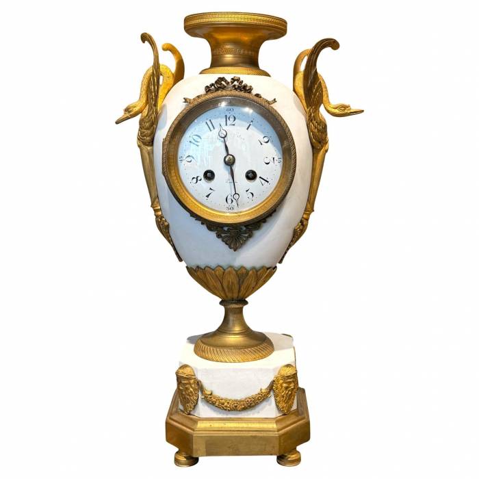 French Louis XVI Style biscuit and Gilt Bronze Mantel Clock, 19t Century