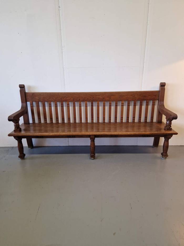 Grand banc d`église 