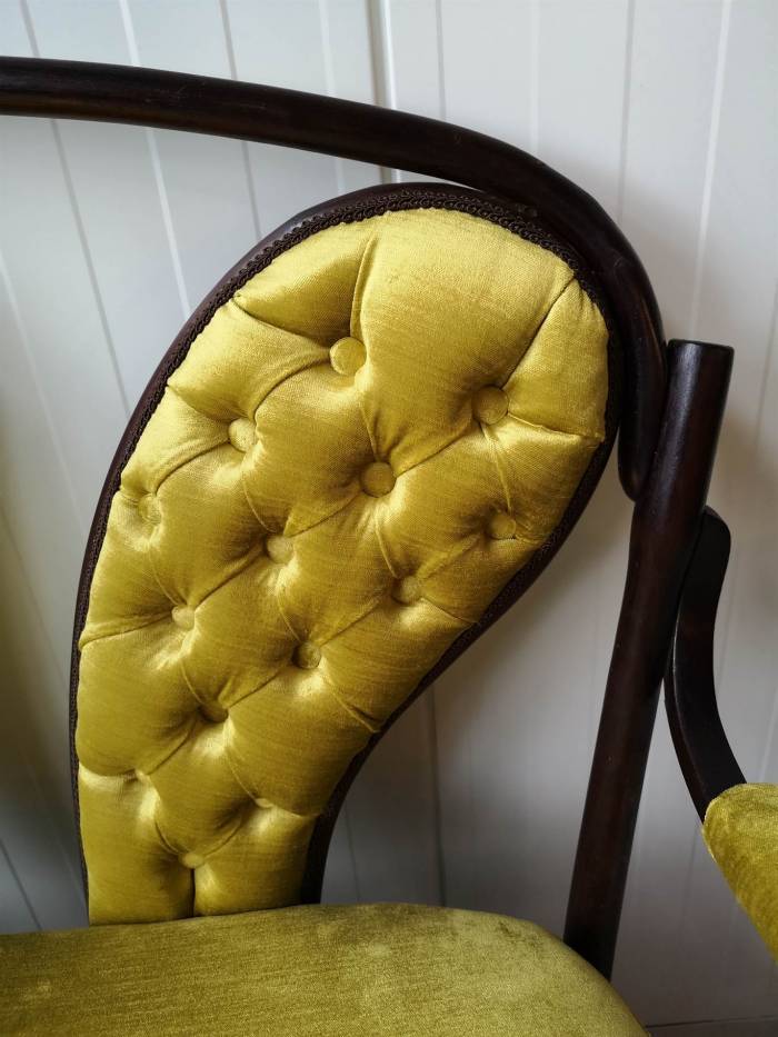 Уникальный и старинный диван Thonet 