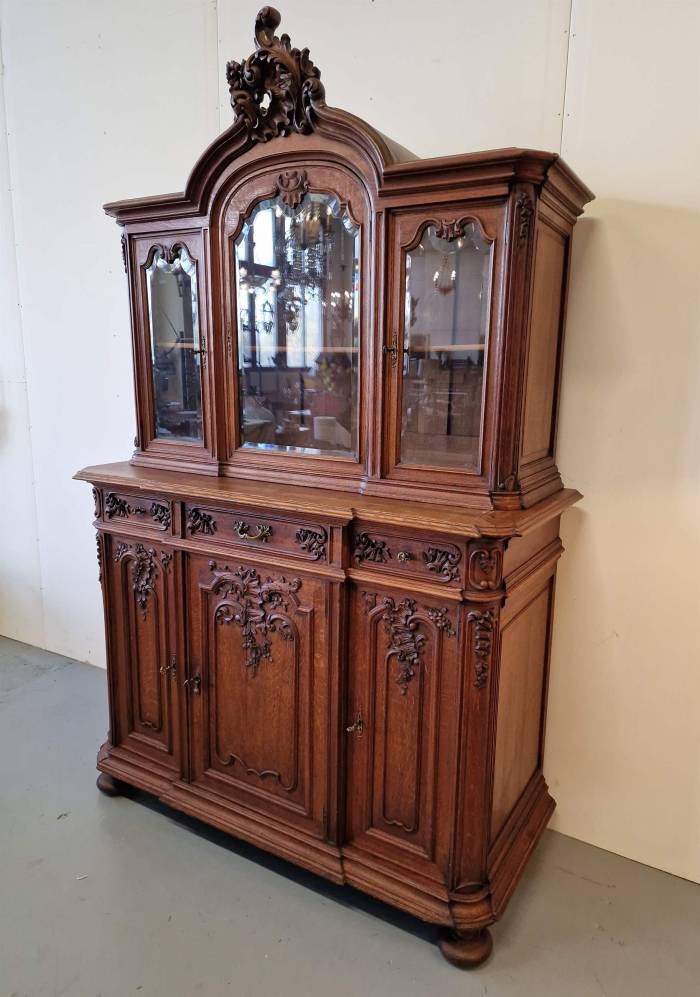 Beautiful oak display case