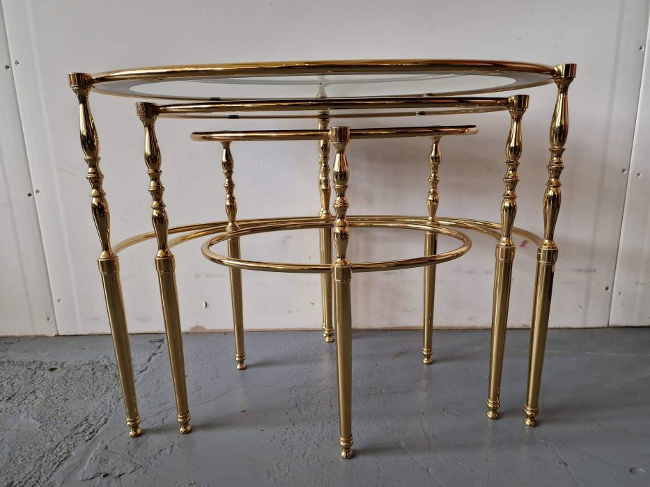Set of 3 tables