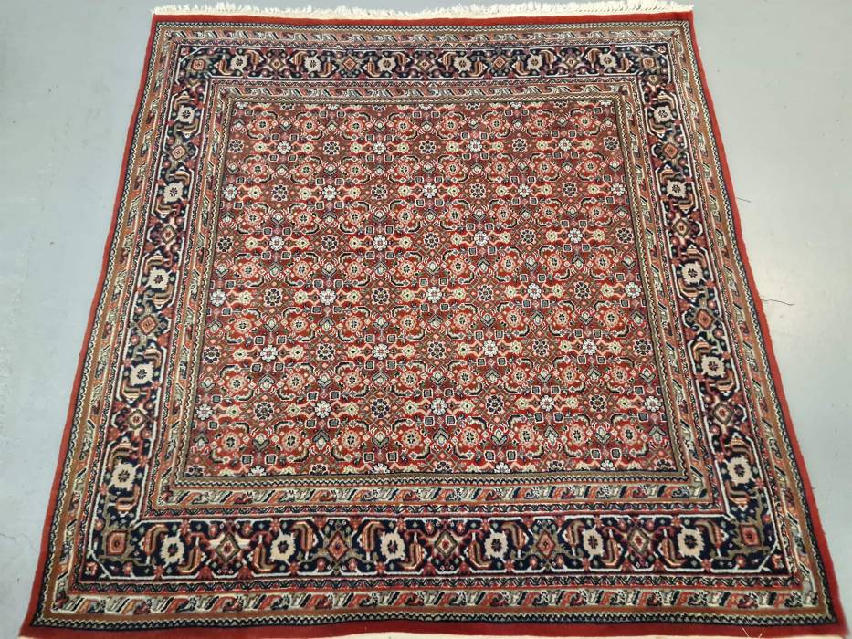 Шерстяной ковер 