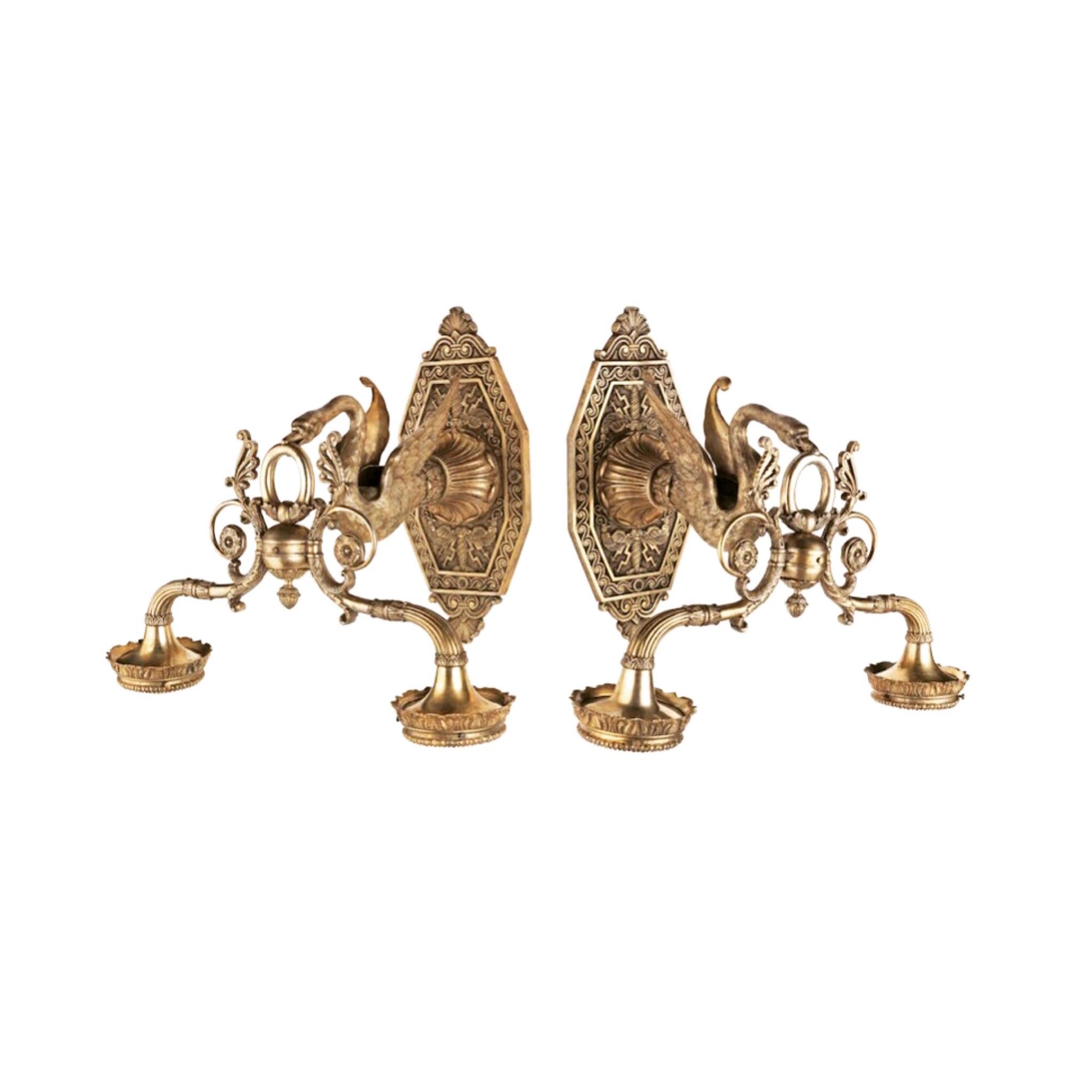 Pair-of-gilded-bronze-sconces
