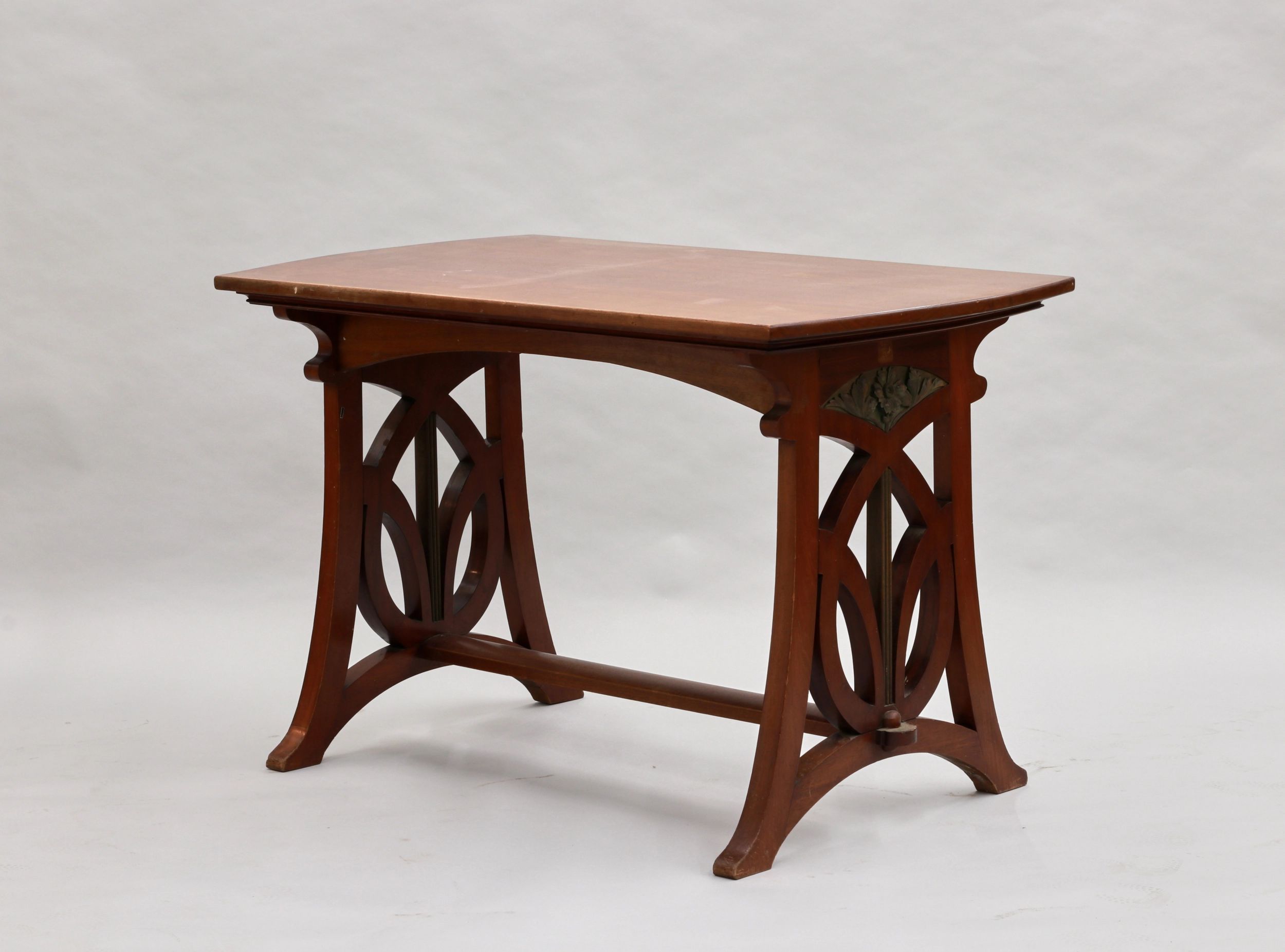 Art-Nouveau-Wooden-table