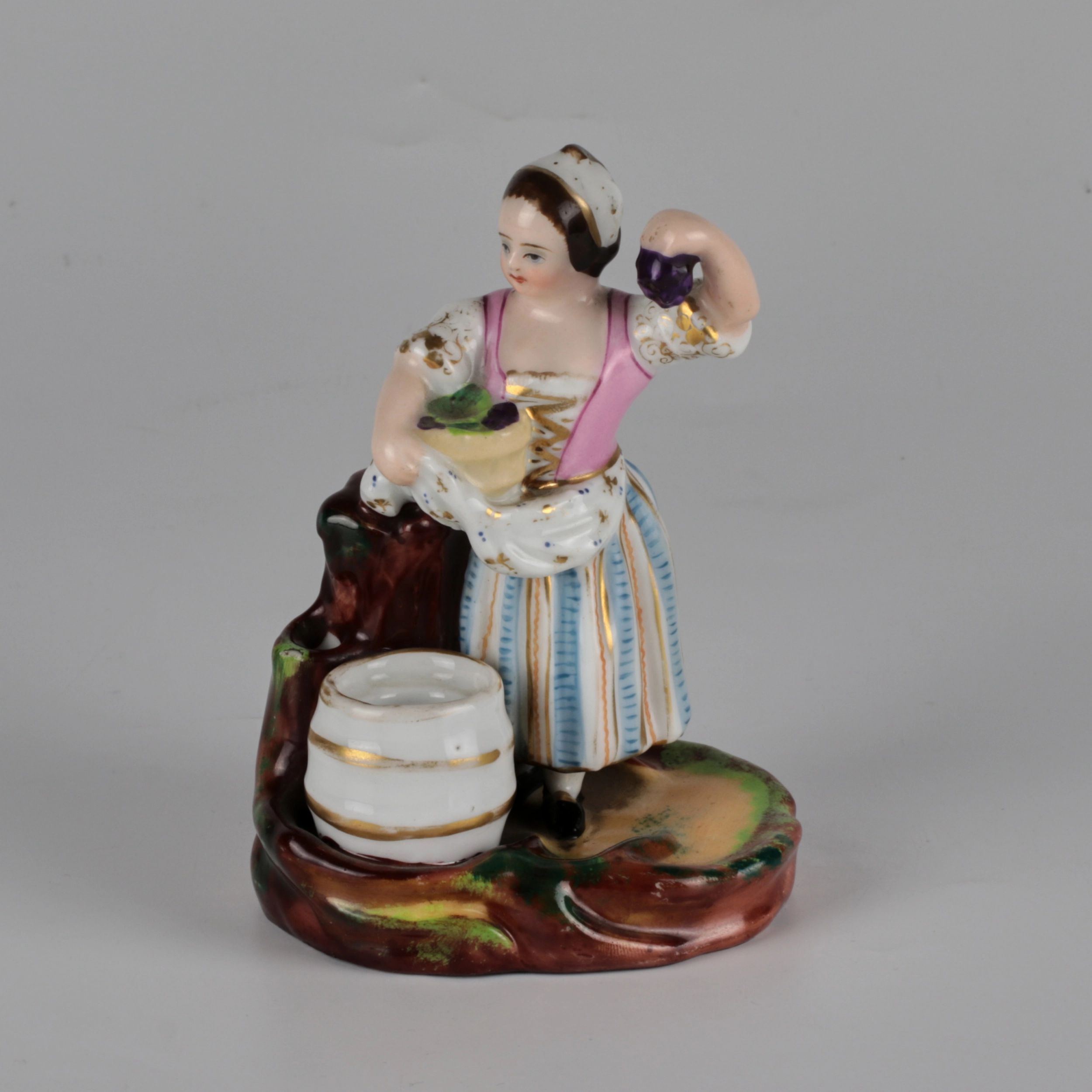 Gardener-figurine-Thuringia-19th-century