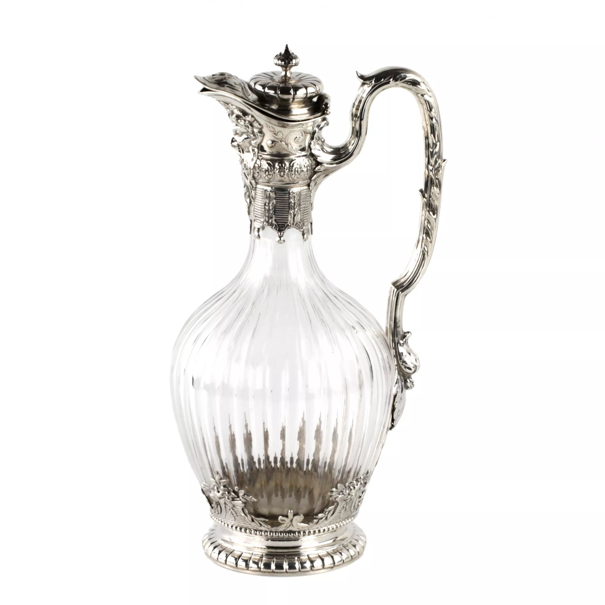 Silver-wine-jug-in-16th-century-austere-male-dress-