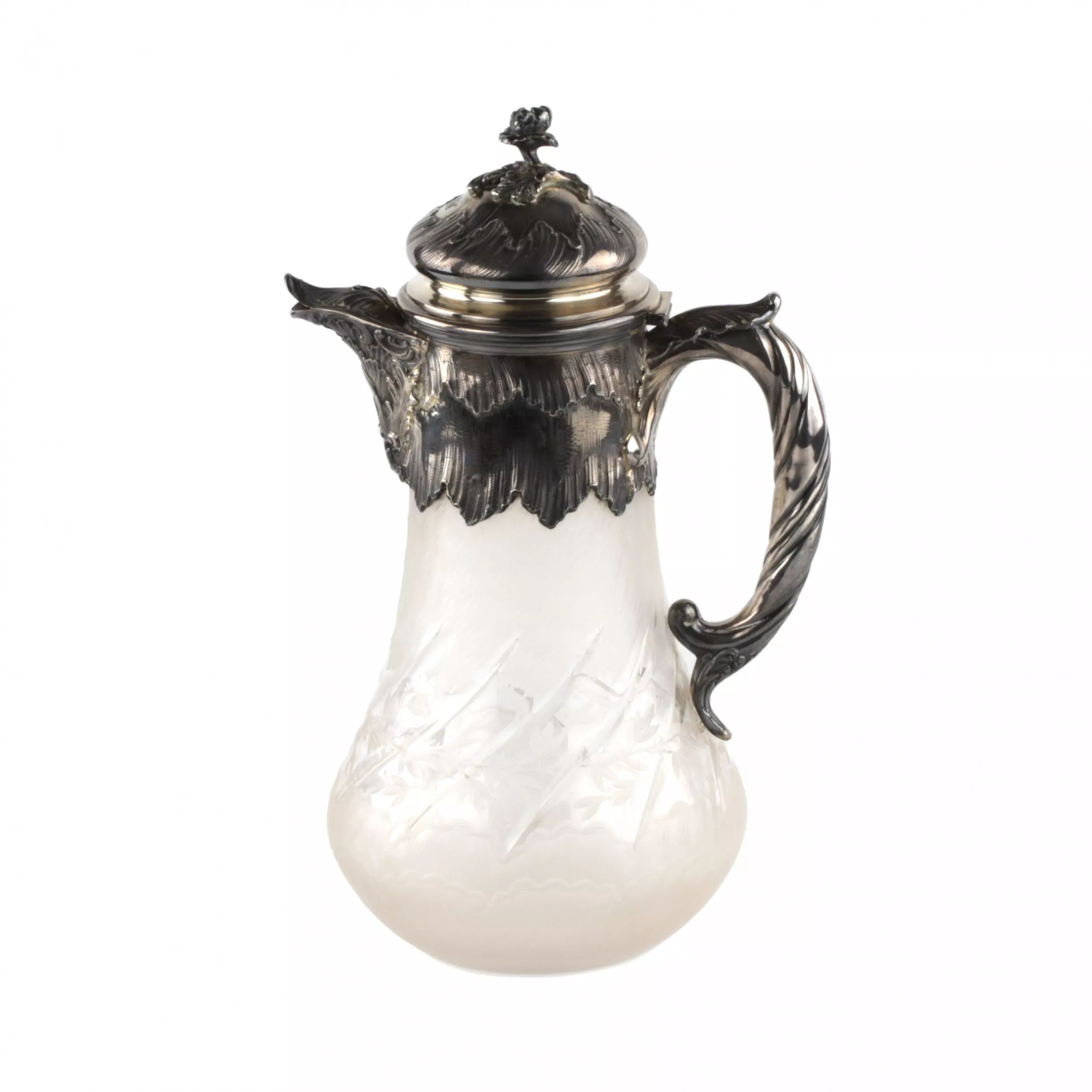 Silver-water-jug-with-engraved-glass-
