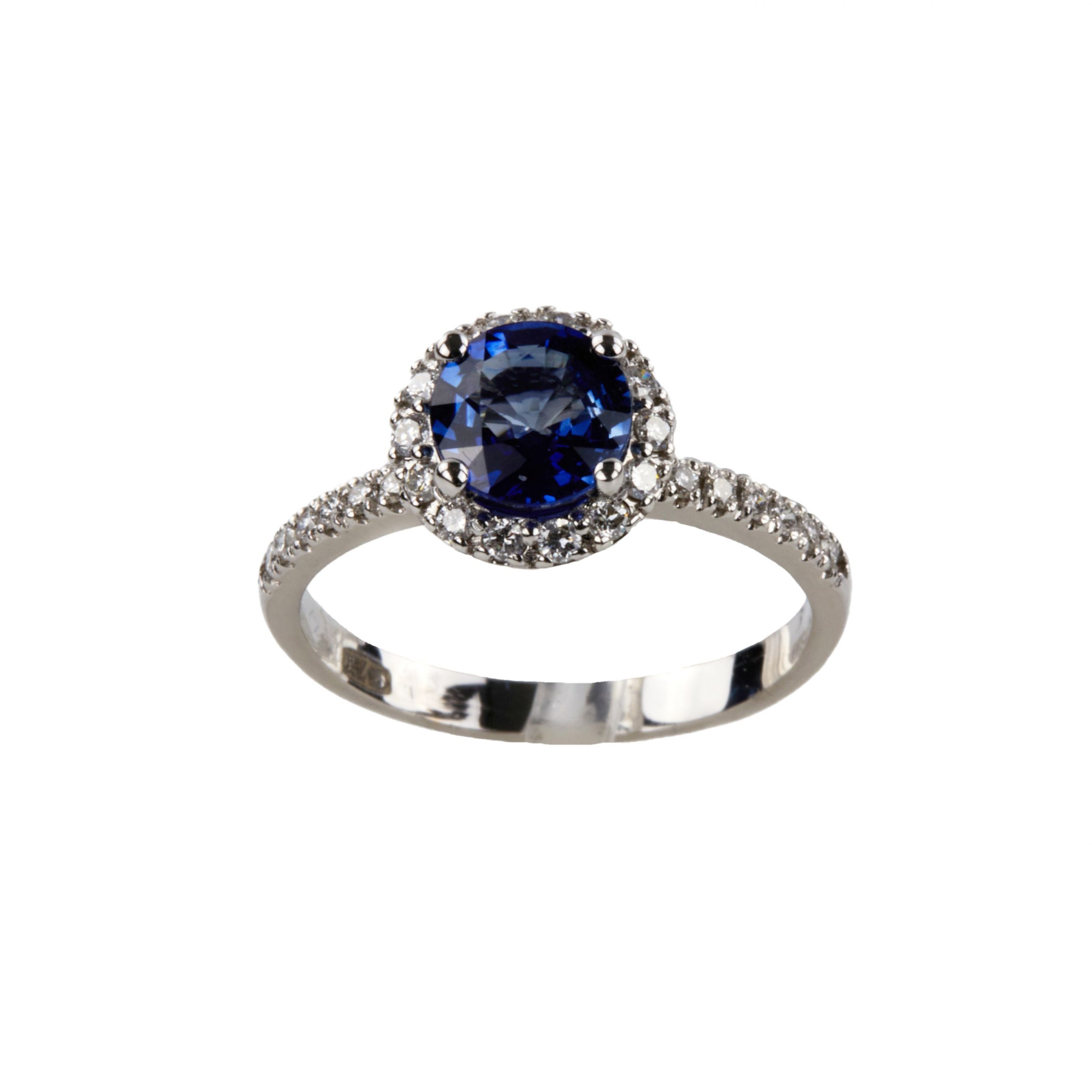 White-gold-ring-with-blue-sapphire-and-diamonds-
