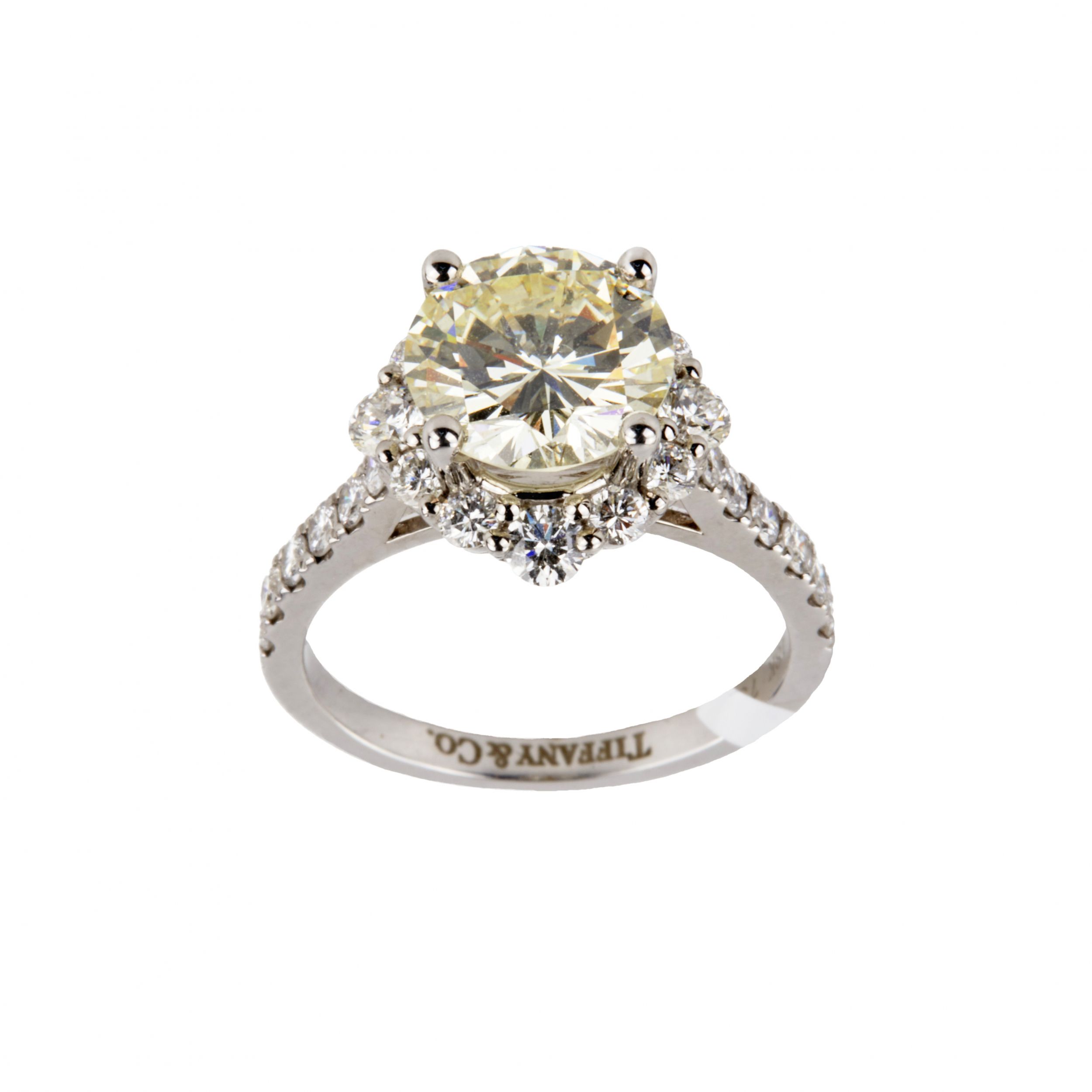 Engagement-gold-ring-with-diamonds-