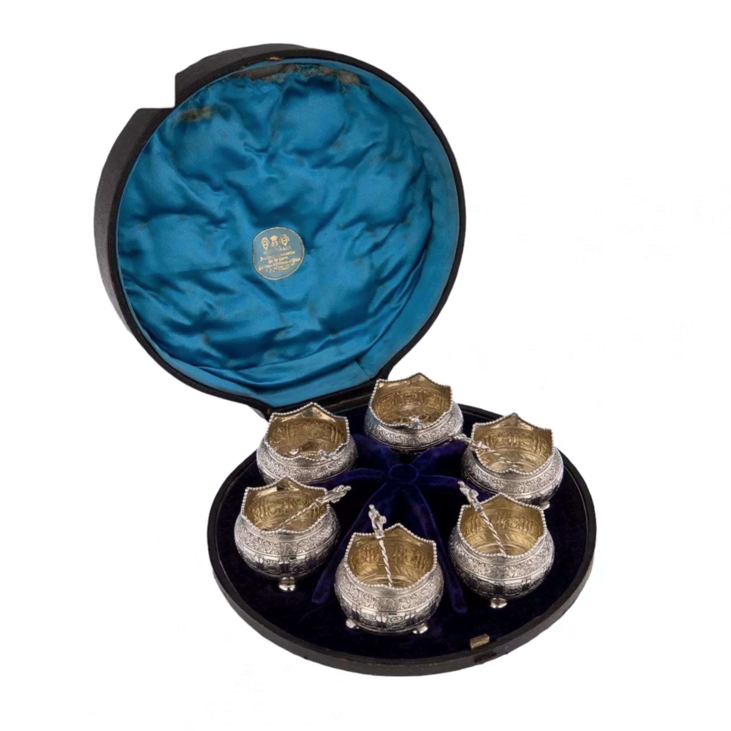 Set-of-6-silver-English-chinoiserie-salt-shakers-London-1876-