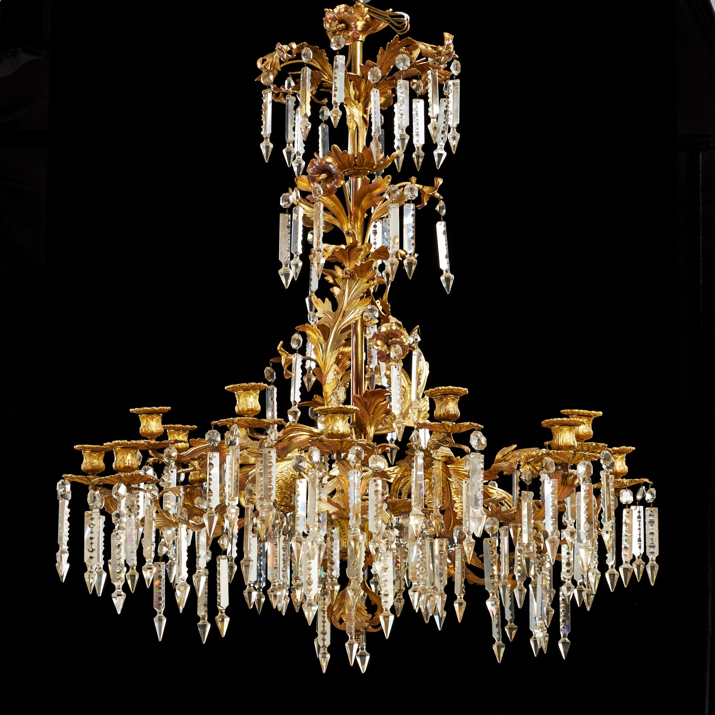 Chandelier-in-Napoleon-III-style-End-of-the-19th-century-