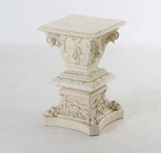 Glazed ceramic pedestal