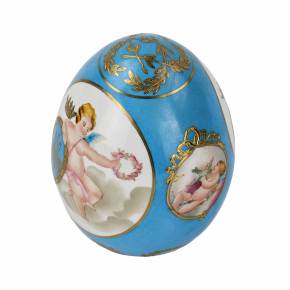 Large porcelain Easter egg. 
