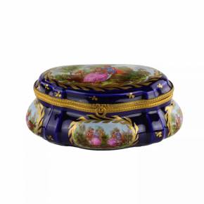Porcelain Bonbonniere.