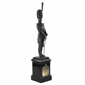 Bronze figure of an officer. Alfred Olson. 