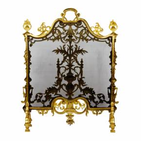 Fireplace screen in gilded bronze Louis XVI style. 20th century. 