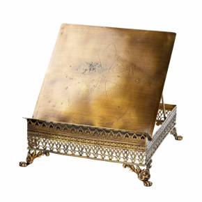 Table pulpit in bronze and brass Doré. 20th century. 