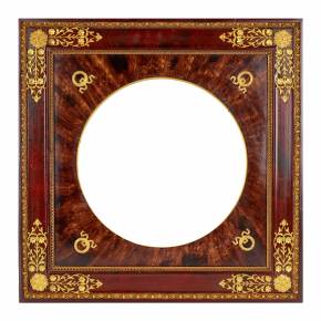 Frame with gilded brass decor 