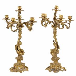 Paire de candelabres en bronze dore. XIXe siècle 