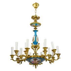 A 15-candle chandelier in the Louis XVI style. Sevres. 