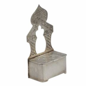 SALIÈRE EN ARGENT « CHAISE »  RUSSIE, MOSCOU, 1896–1908