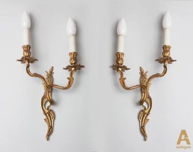 Pair of bronze wall sconces. 