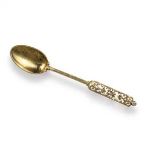 Golden spoon. C. Faberge. master August Wilhelm Holmstrom