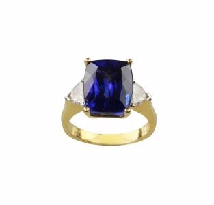 Bague avec Tanzanite et diamants. Dyach