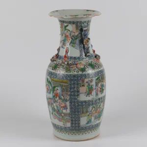 19. gadsimta ķīniešu porcelāna vāze.