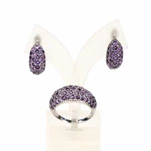 Jewelry set with amethysts 