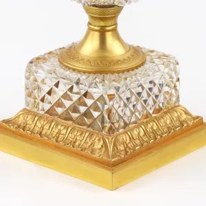 Crystal vase with gilded bronze. 