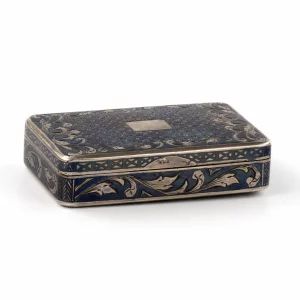 Russian silver snuffbox of the 19th century. 