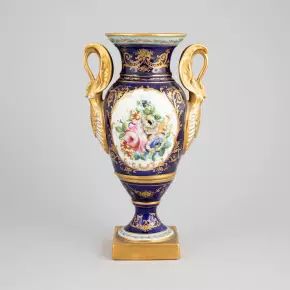 Empire style porcelain vase. Le Tallec, France, 20th century. 