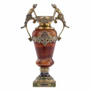 Agate vase. 1880.