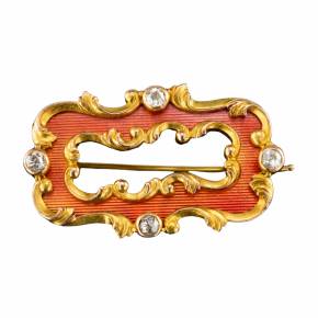 Broche en or emaille guilloche et diamants Oscar Peel pour Faberge. 