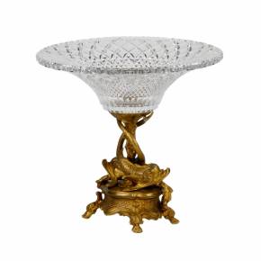 Grande coupe à fruits en cristal et bronze dans le goût de Napoléon III. XIXe siècle 