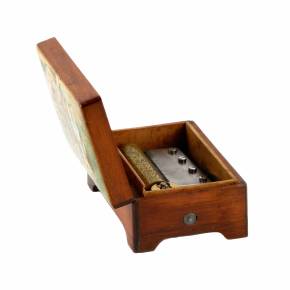Small music box. Early 20th century. 