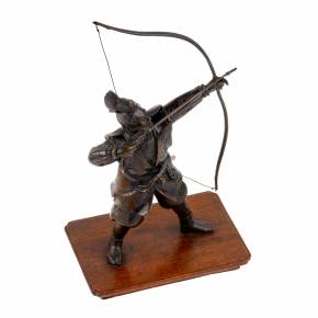 Bronze figure Archer. Meiji. 1868-1912 