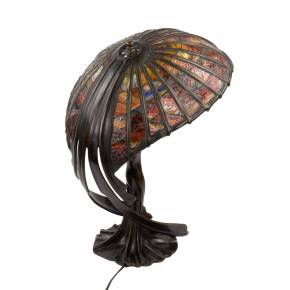 Flying Lady table lamp after Peter Behrens. 