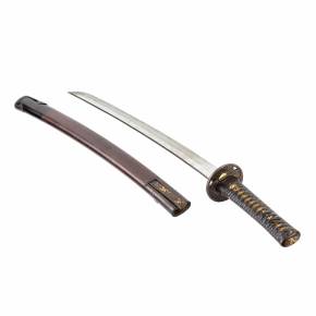 Un sabre japonais. Wakizashi. 19ème siècle.