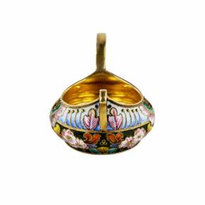 20 Artel. Silver kovsh with painted enamel on filigree. Moscow, 1908-1917 